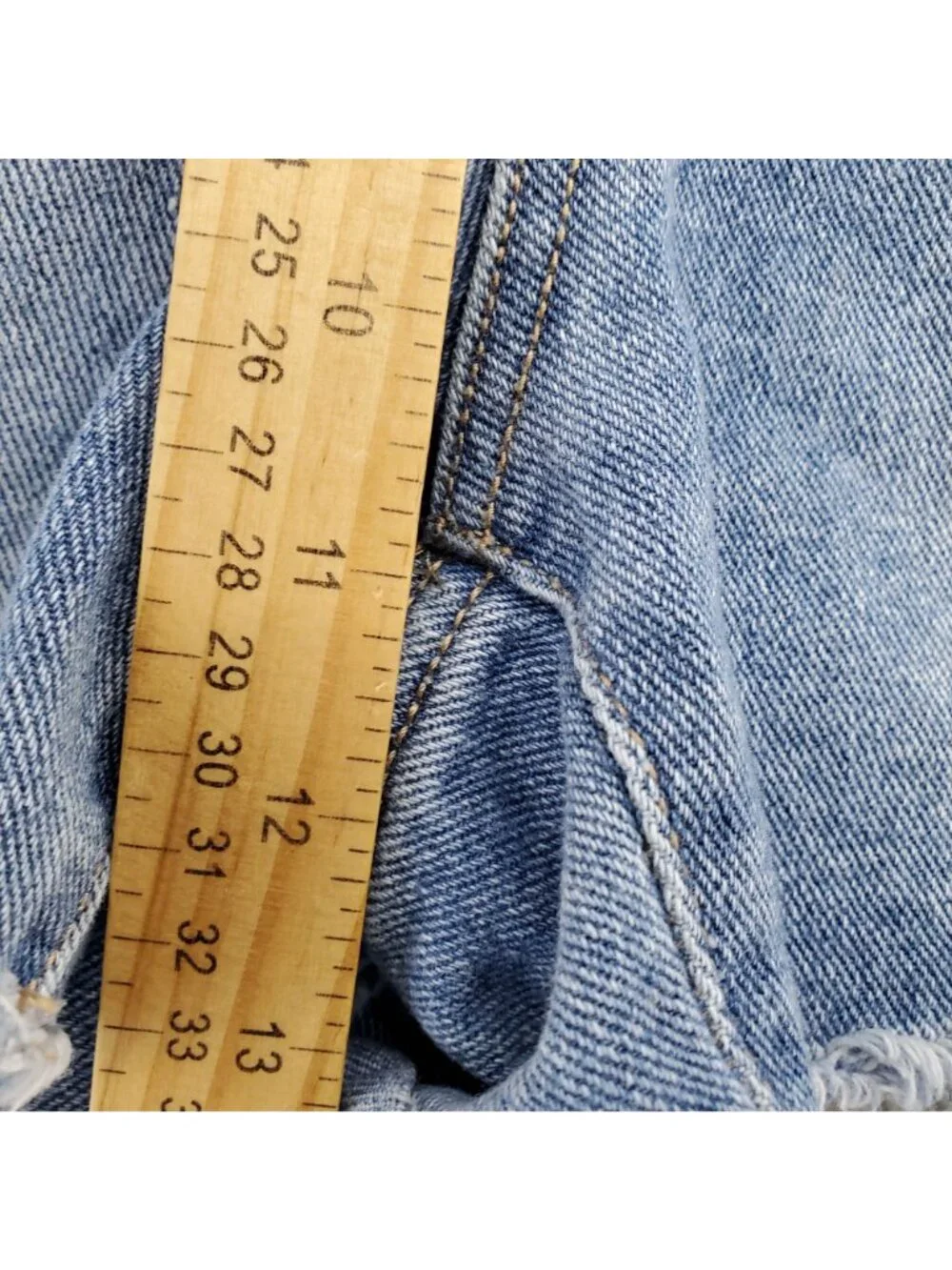 Time And Tru Shorts Womens Size 14 Blue High Rise Distressed Denim Cotton Casual